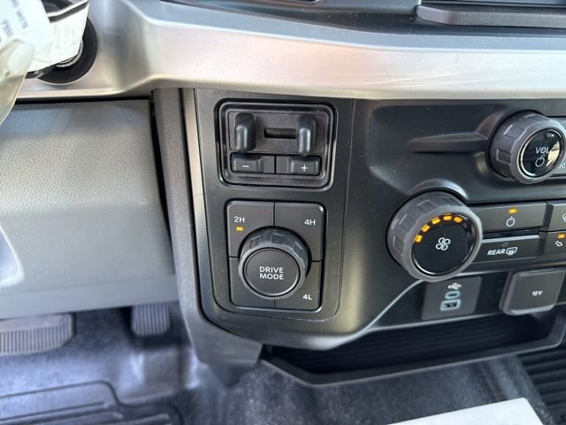 Used 2024 Ford F550 4x4 Regular Cab Super Duty w/ XLT Value Package image 21