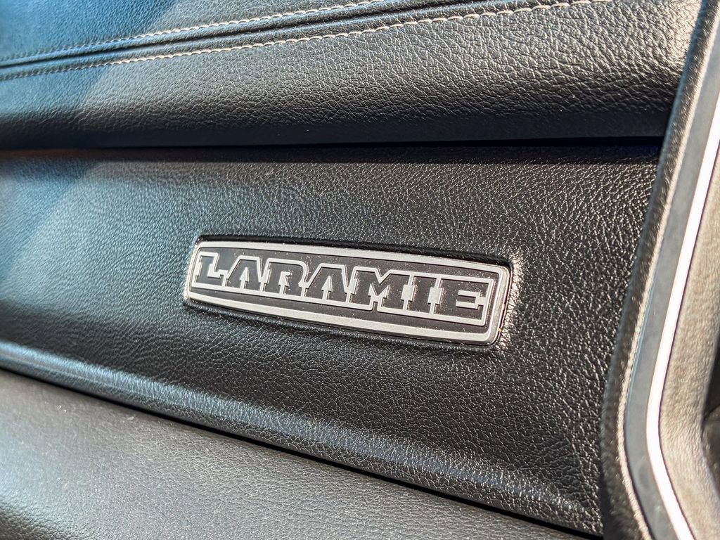 Used 2020 RAM 1500 Laramie w/ Off Road Group AWD/4WD image 39