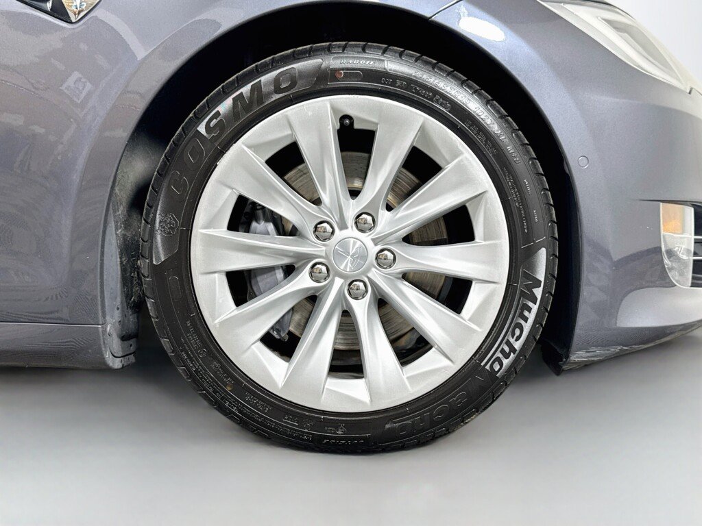 Used 2018 Tesla Model S 75D AWD/4WD image 43