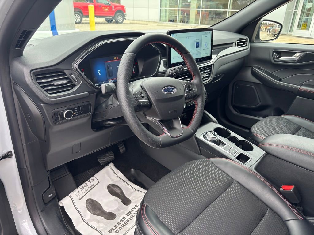 Used 2025 Ford Escape ST-Line w/ Tech Pack #1 image 21