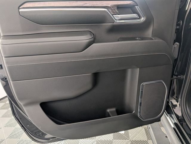 Certified 2024 Chevrolet Silverado 2500 LTZ w/ LTZ Plus Package image 28