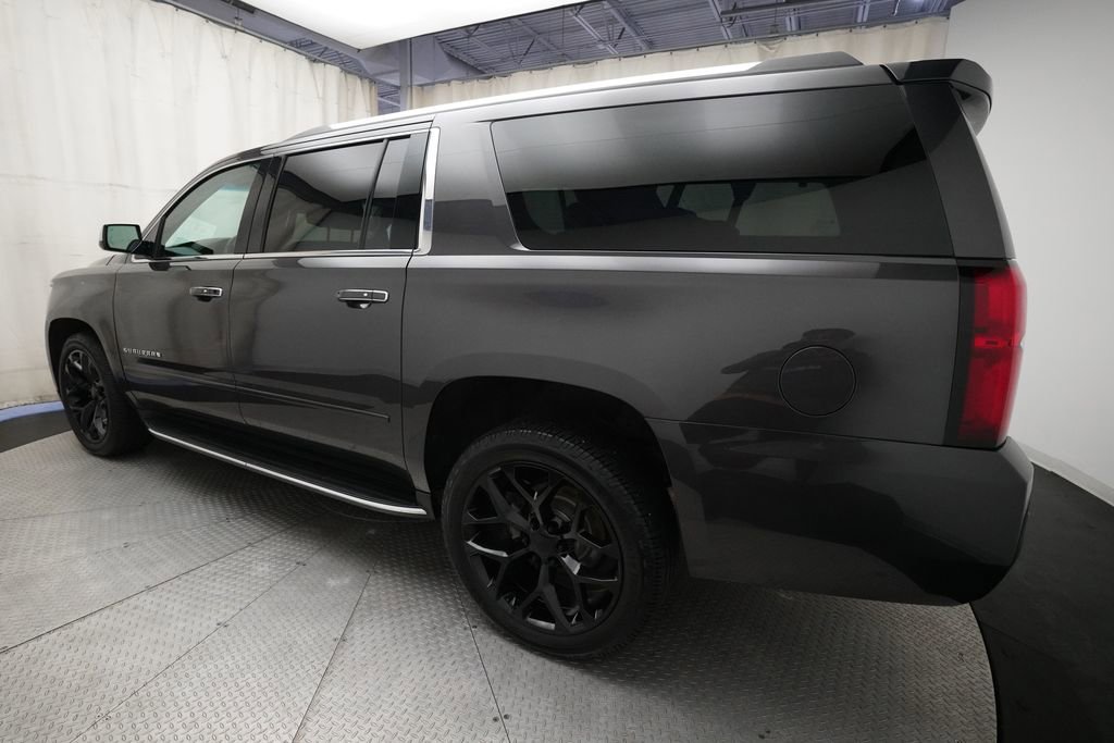 Used 2018 Chevrolet Suburban Premier image 35