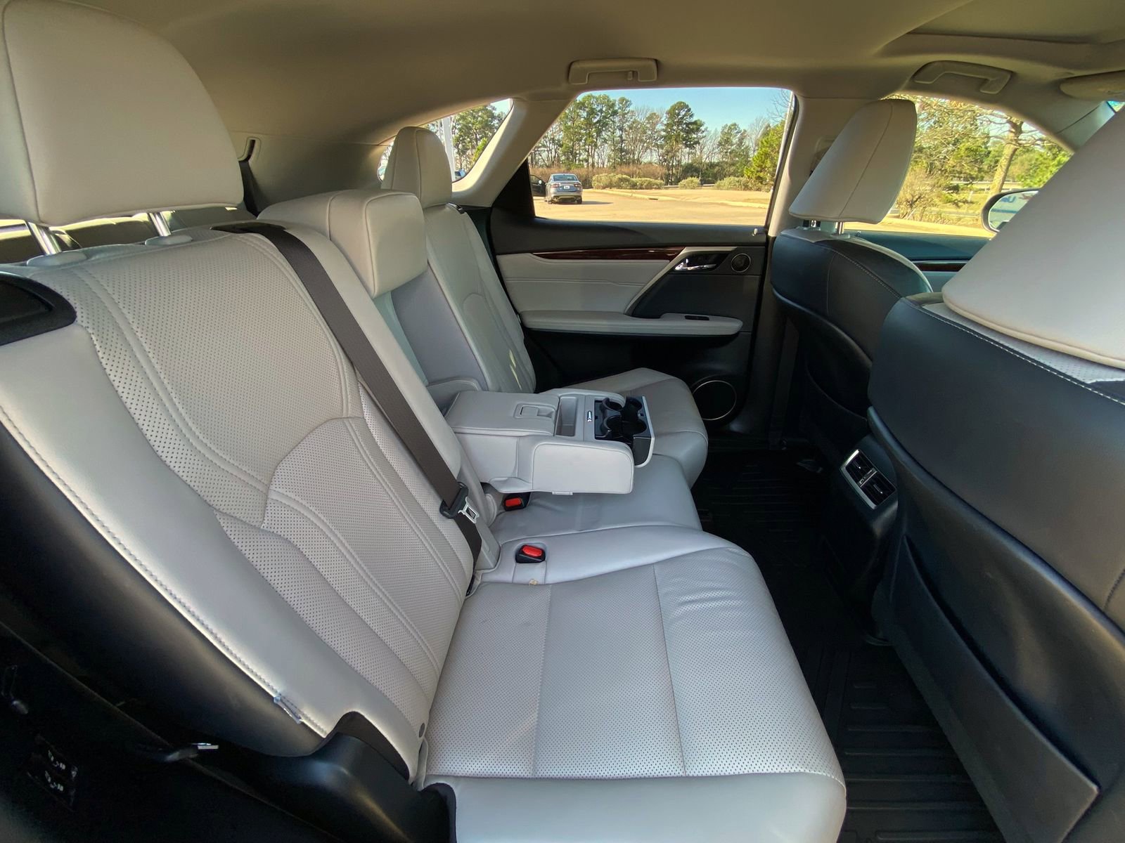 Used 2019 Lexus RX 350L FWD image 30