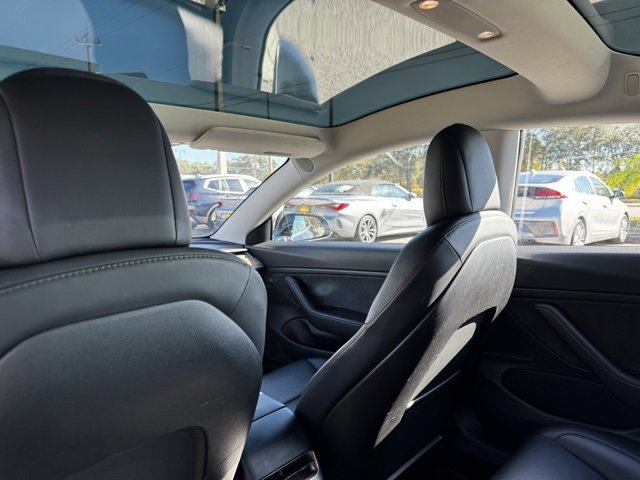 Used 2018 Tesla Model 3 Mid Range image 18