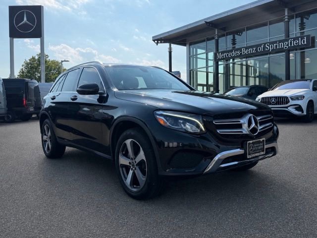 Used 2018 Mercedes-Benz GLC 300 4MATIC image 1