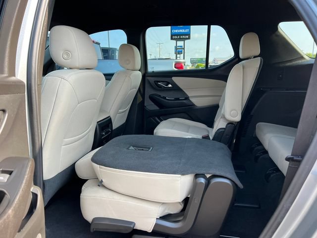 Used 2023 Chevrolet Traverse LT w/ LPO, Cargo Package AWD/4WD image 38