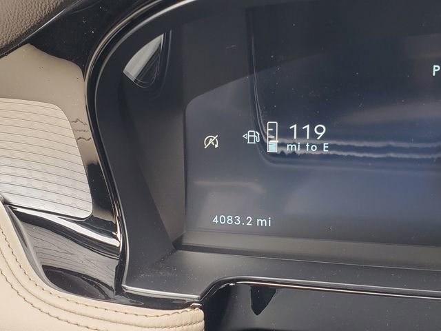 Certified 2024 Lincoln Corsair AWD w/ Equipment Group 101A image 15