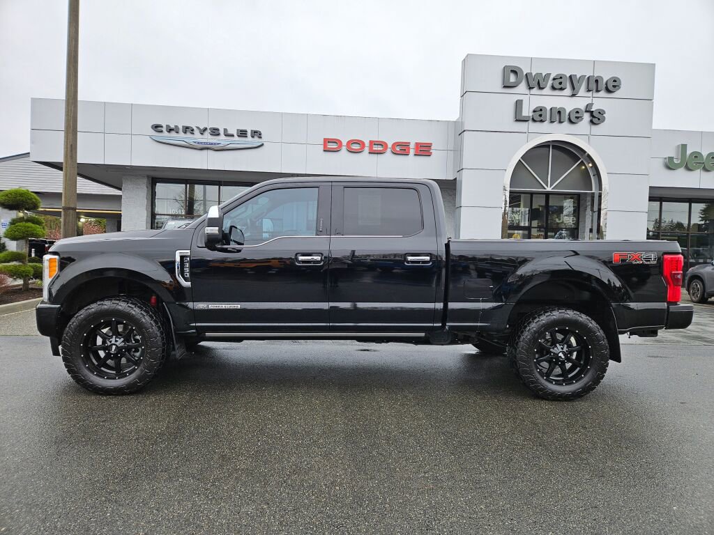 Used 2017 Ford F350 Platinum w/ Platinum Ultimate Package image 2