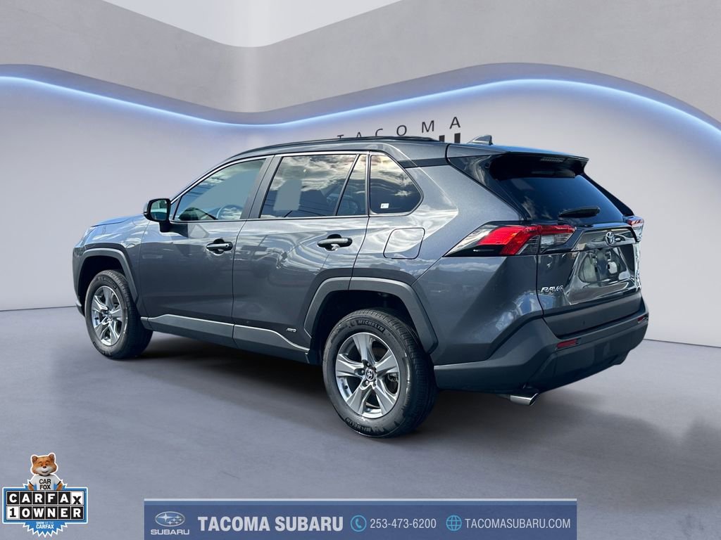 Used 2025 Toyota RAV4 LE AWD/4WD image 3