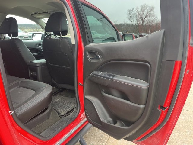 Used 2015 GMC Canyon SLE w/ All-Terrain Package image 19