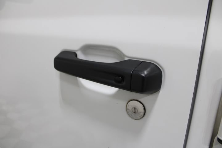 Used 2025 Jeep Wrangler Unlimited Rubicon image 16