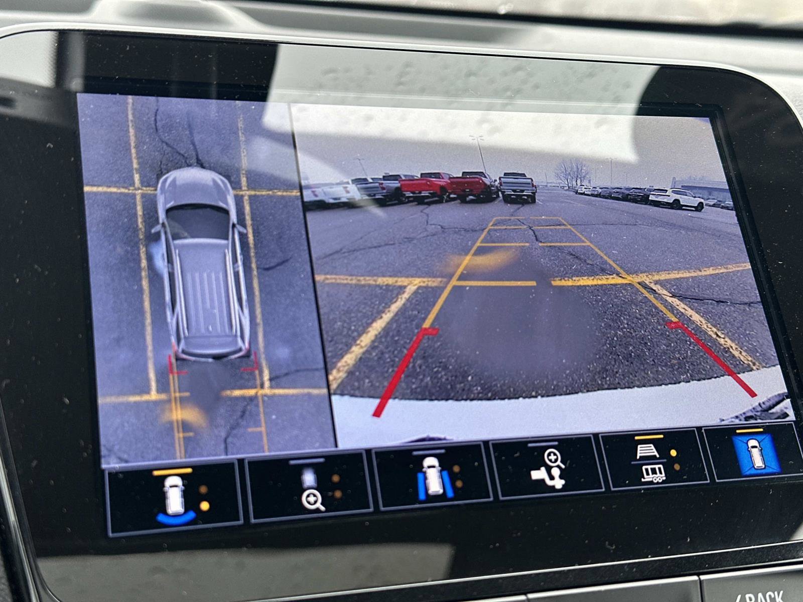 Certified 2024 Chevrolet Equinox Premier image 29