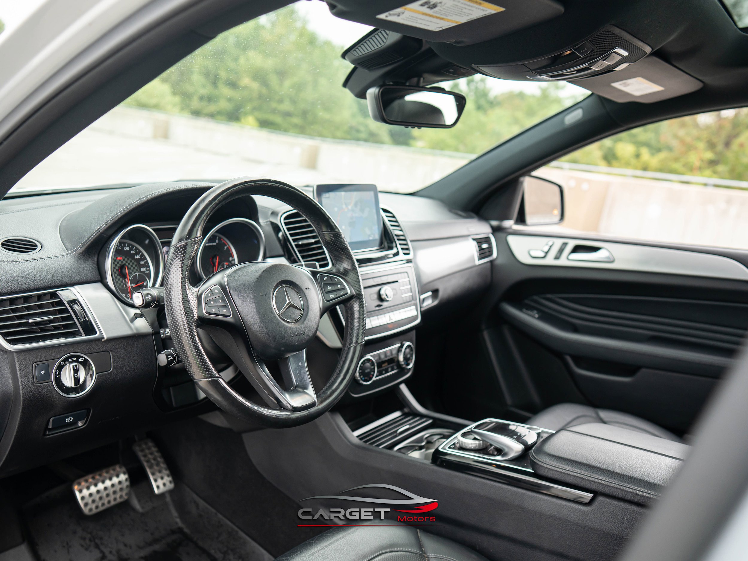 Used 2019 Mercedes-Benz GLE 43 AMG 4MATIC image 13