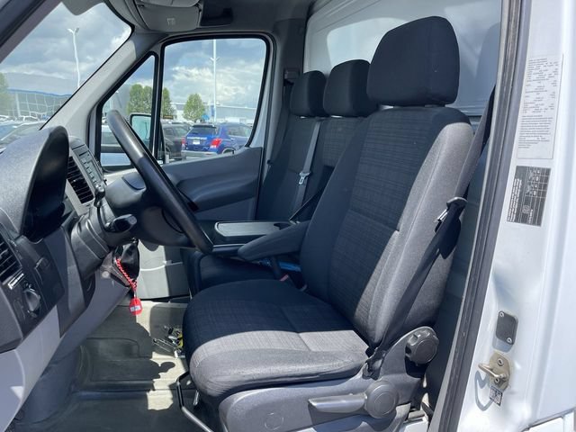 Used 2016 Mercedes-Benz Sprinter 3500 image 9