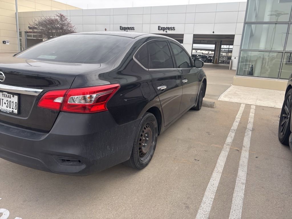 Used 2019 Nissan Sentra S image 6