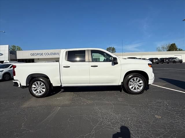 Used 2022 Chevrolet Silverado 1500 Custom RWD image 3