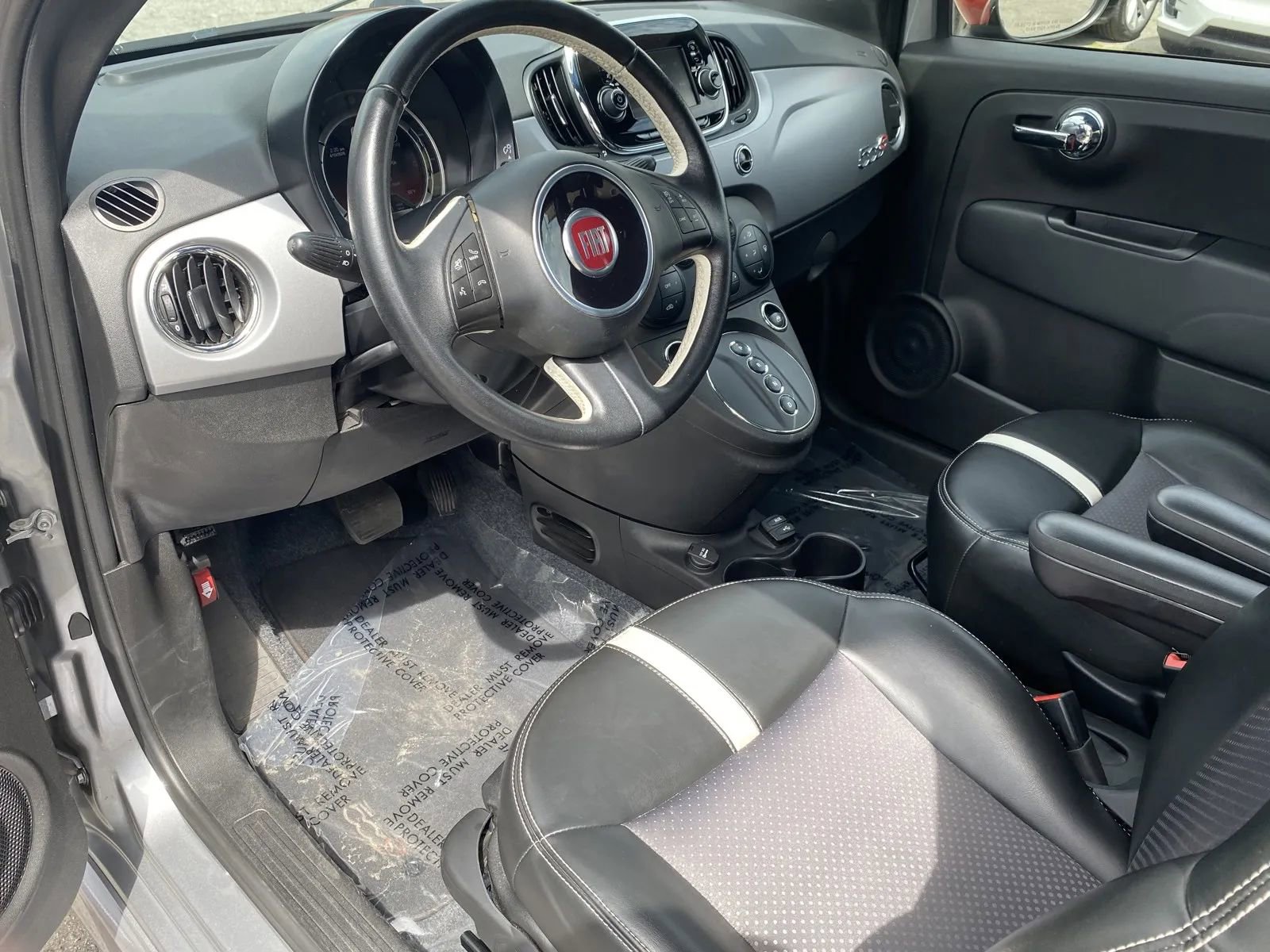Used 2016 FIAT 500 e w/ Esport Package image 10