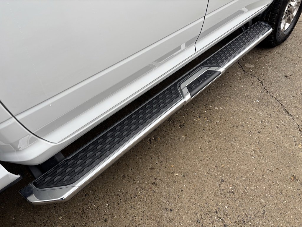 Used 2023 RAM 3500 Big Horn w/ Level 1 Equipment Group image 14