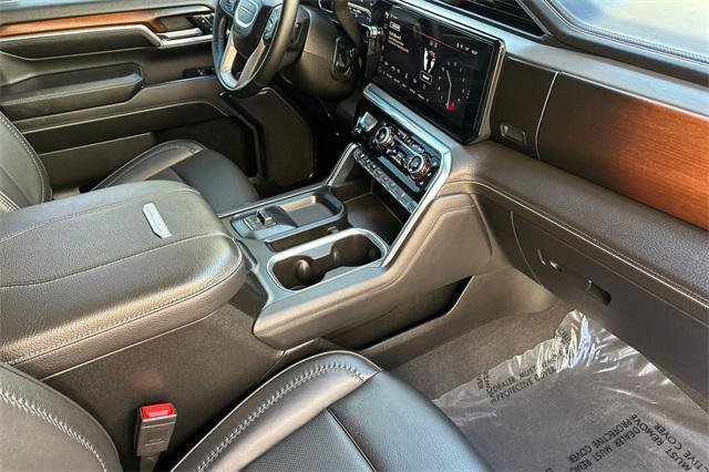 Certified 2024 GMC Sierra 2500 Denali w/ Denali Reserve Package image 16