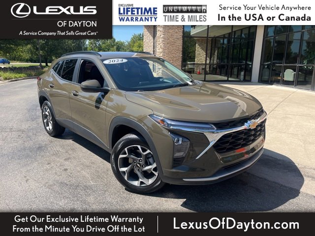 Used 2024 Chevrolet Trax LT w/ LT Convenience Package