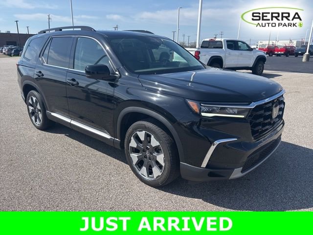 Used 2023 Honda Pilot Elite image 2