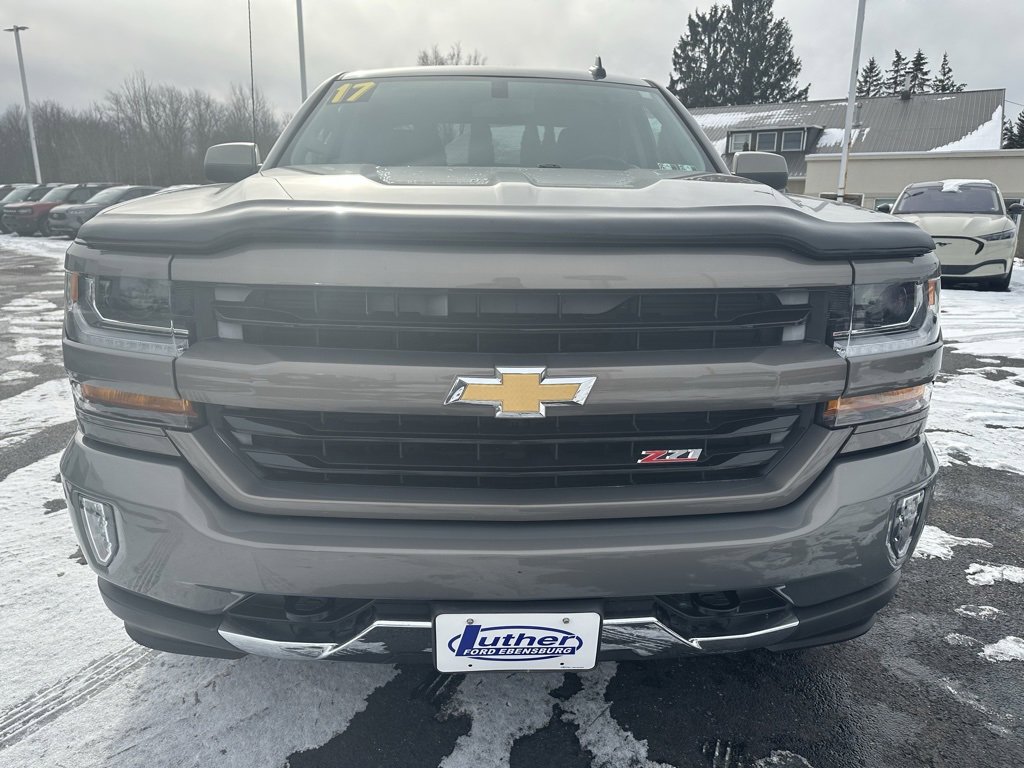 Used 2017 Chevrolet Silverado 1500 LT w/ All Star Edition image 9