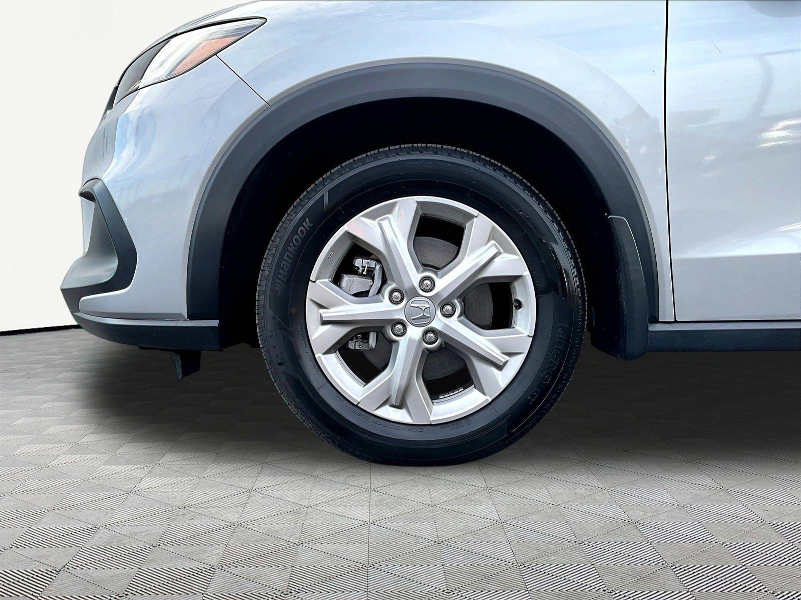Used 2025 Honda HR-V LX image 31