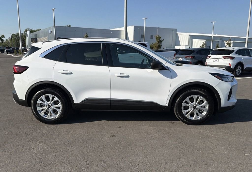 Certified 2024 Ford Escape Active w/ Cold Weather Package image 3