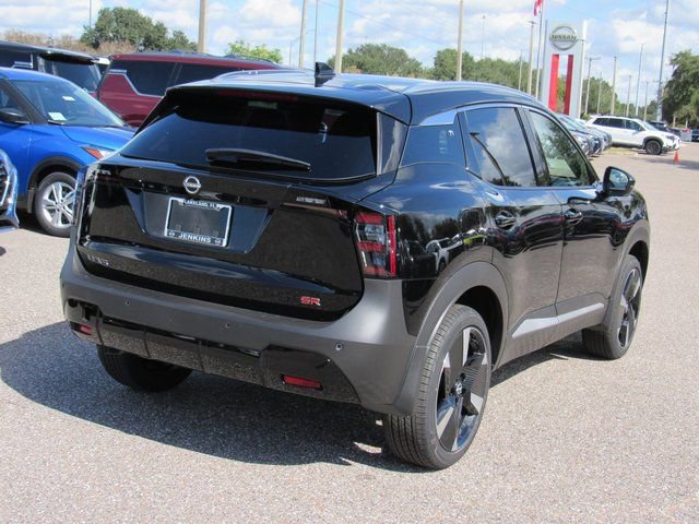 New 2026 Nissan Kicks SR image 3