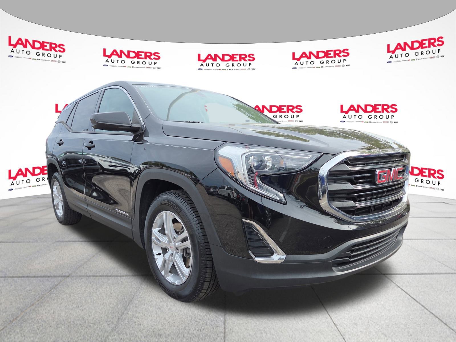 Used 2019 GMC Terrain SLE image 1