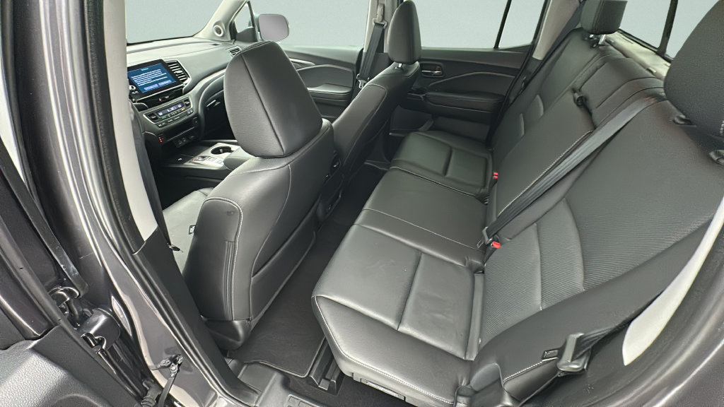 Used 2025 Honda Ridgeline RTL image 11