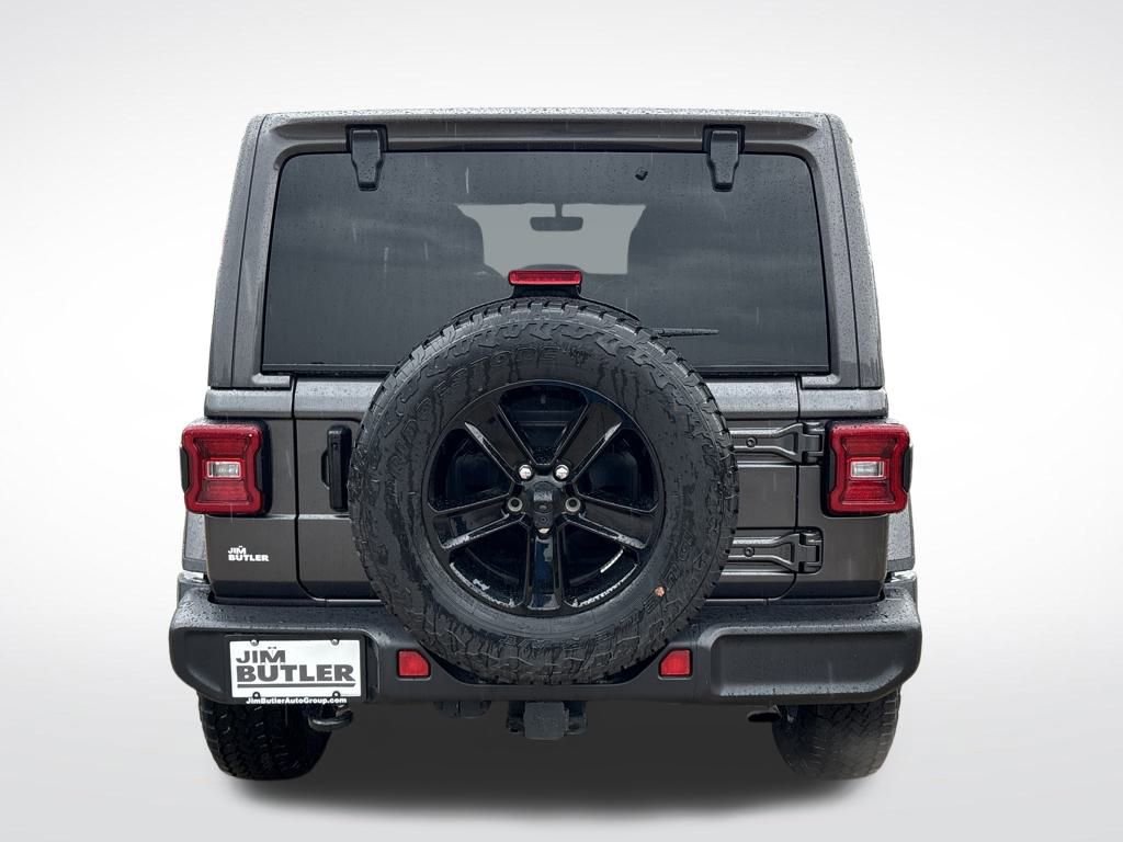 Used 2022 Jeep Wrangler Unlimited Sahara image 6
