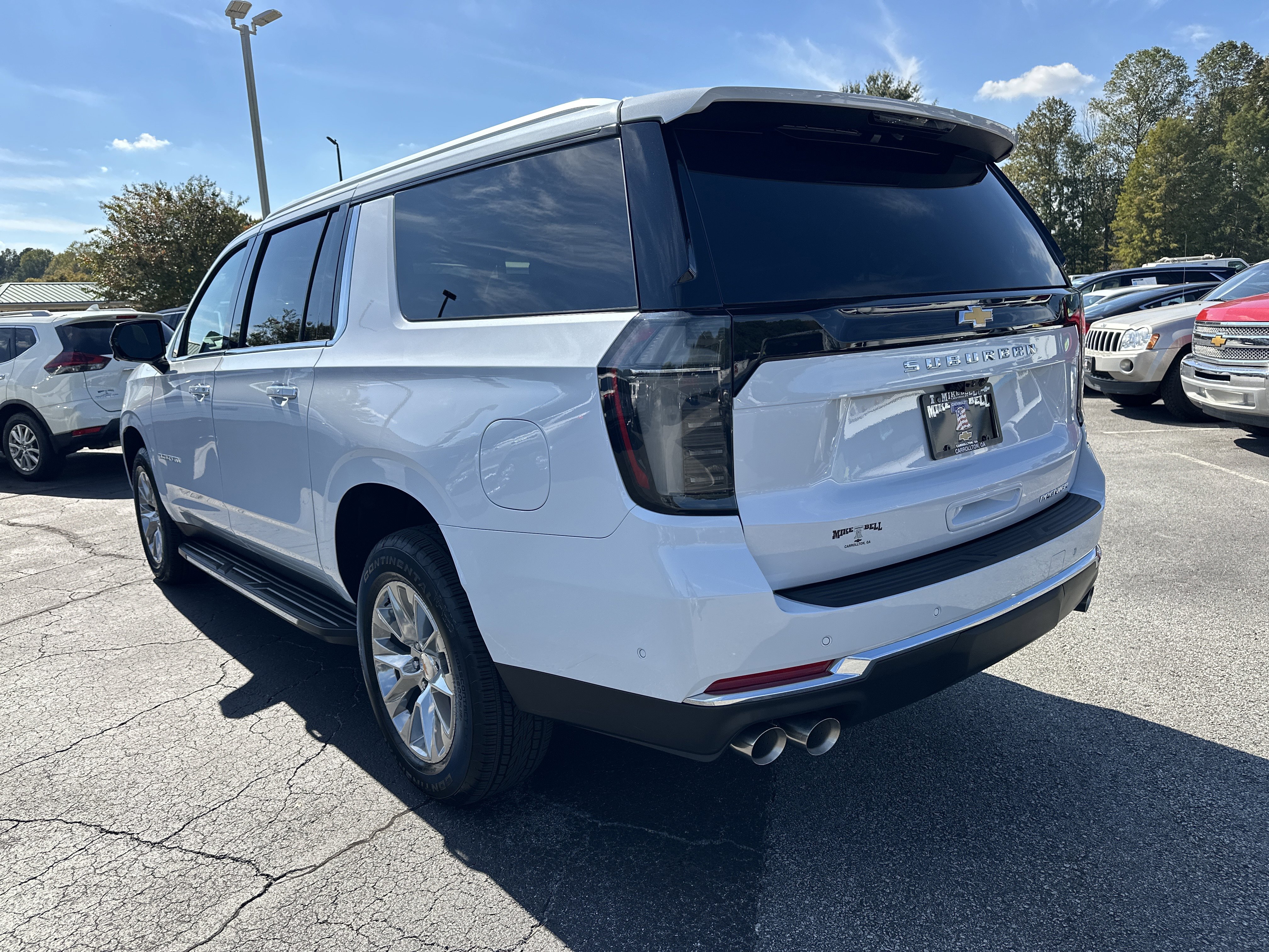 New 2026 Chevrolet Suburban Premier image 6