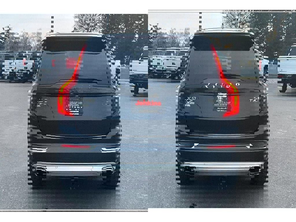 Used 2017 Volvo XC90 T6 Inscription w/ Vision Package image 4