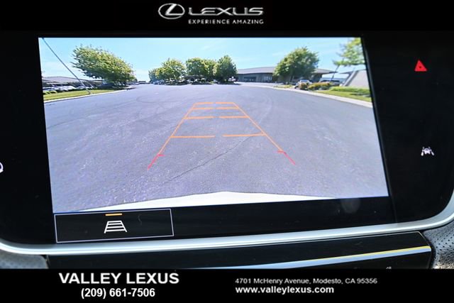 Used 2022 Cadillac XT6 Luxury FWD image 16