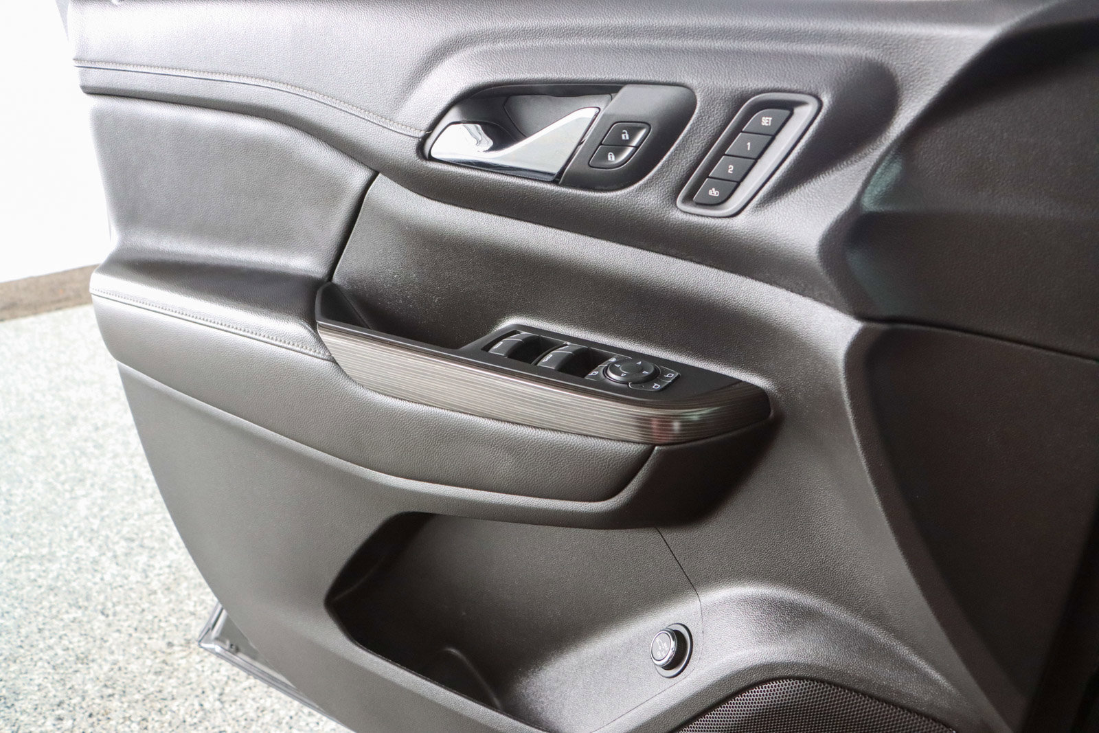 Used 2022 GMC Acadia SLT w/ Technology Package FWD image 22