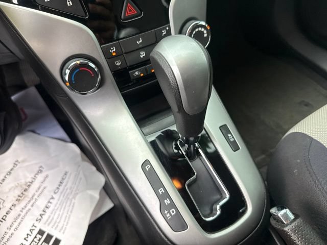 Used 2014 Chevrolet Cruze LS FWD image 29