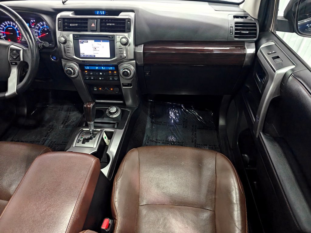 Used 2018 Toyota 4Runner Limited AWD/4WD image 26