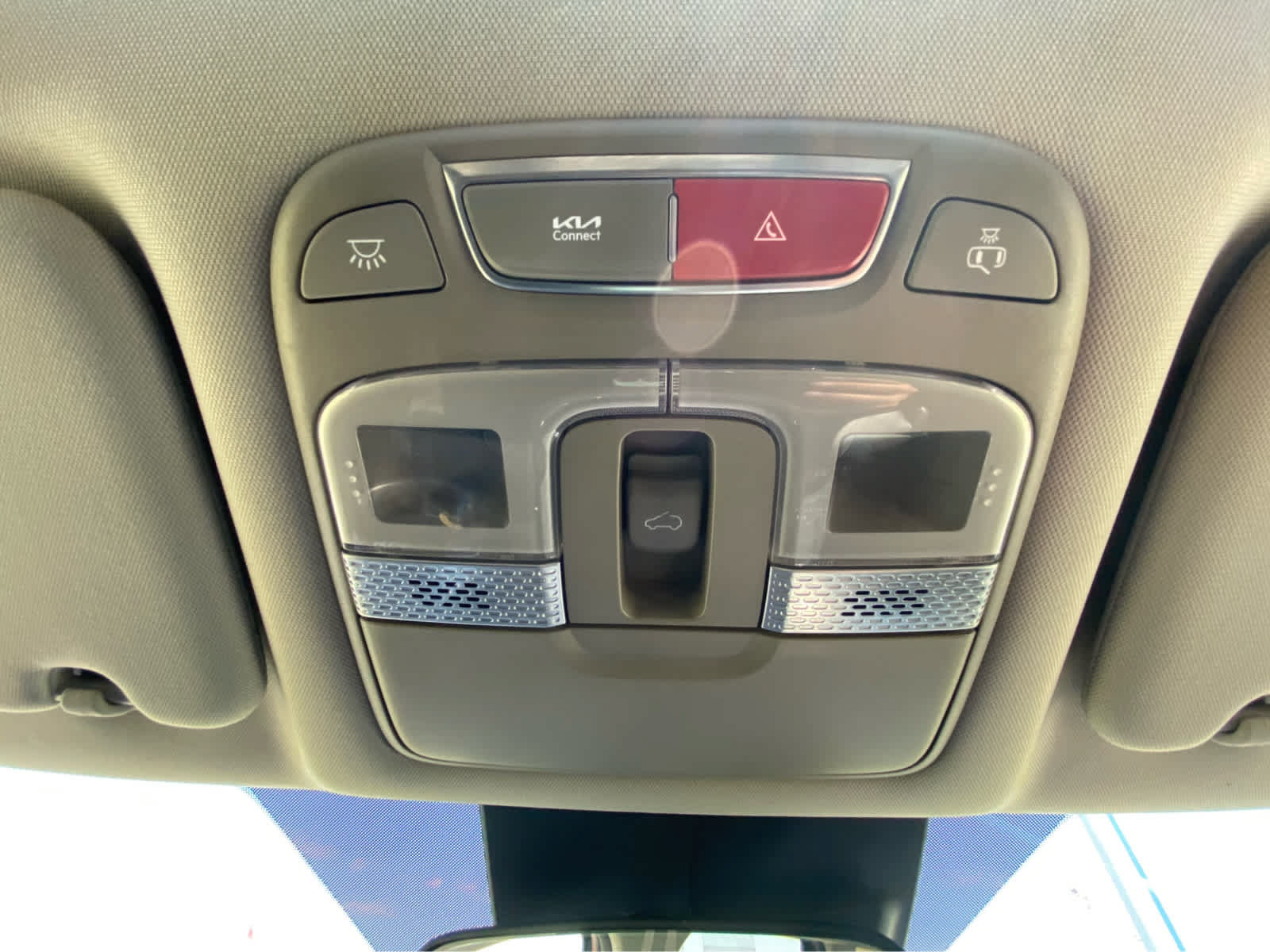 Used 2024 Kia Telluride S w/ S Sunroof Package FWD image 31
