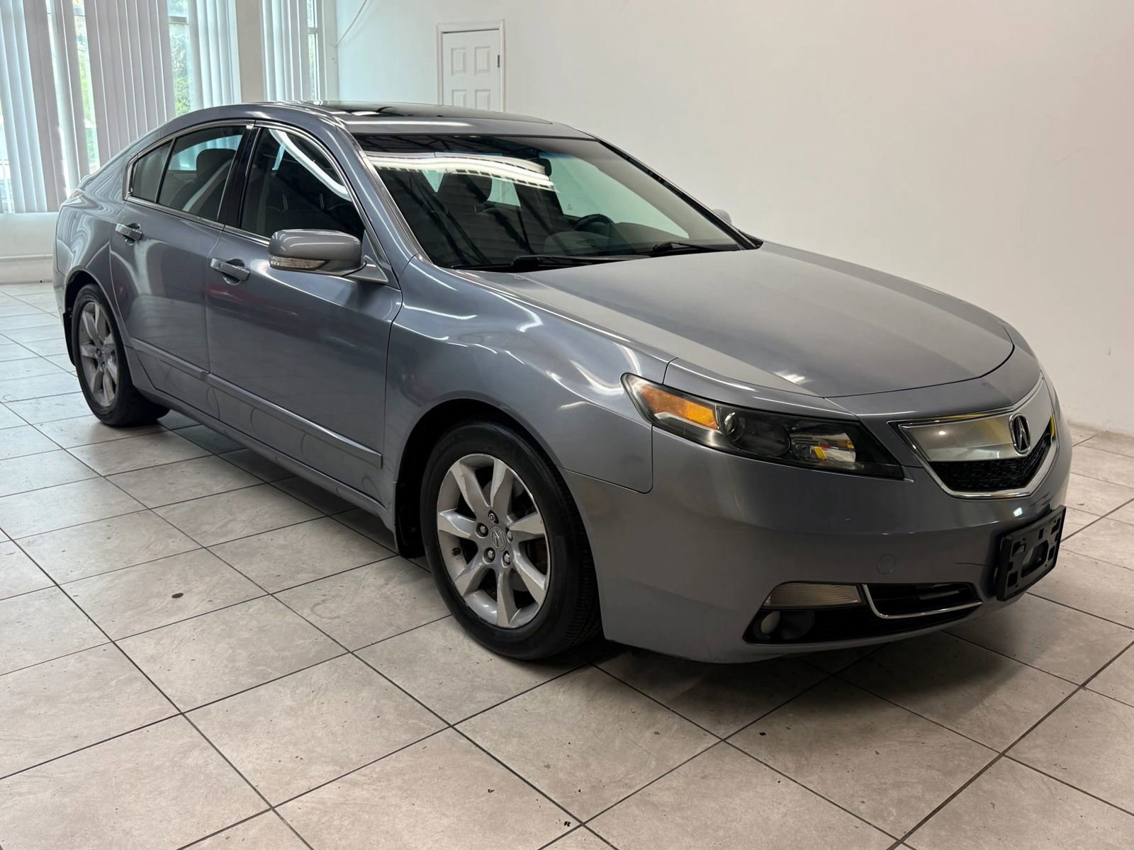 Used 2012 Acura TL w/ Technology Package FWD image 1