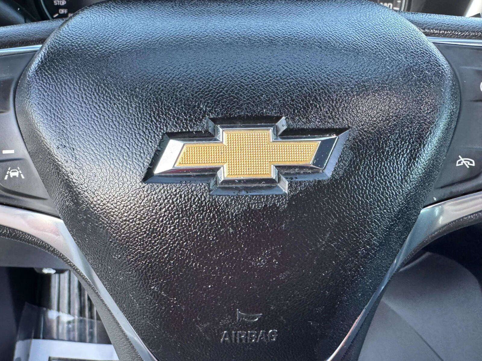 Used 2021 Chevrolet Equinox LT AWD/4WD image 24
