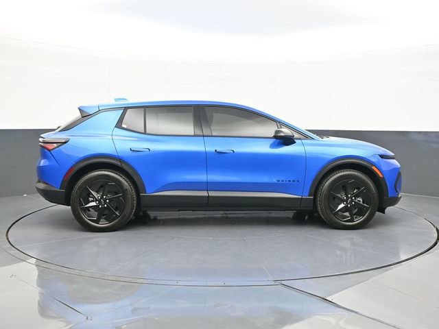 New 2026 Chevrolet Equinox EV LT w/ Midnight Package image 16