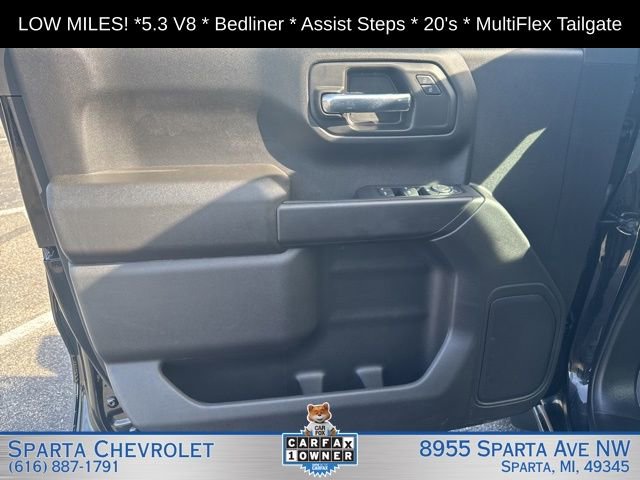 Used 2024 Chevrolet Silverado 1500 Custom Trail Boss w/ LPO, Dark Essentials Package image 13