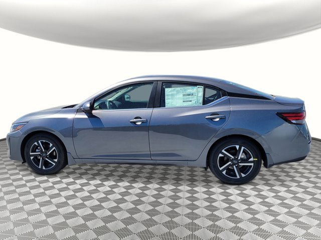 New 2025 Nissan Sentra SV image 2
