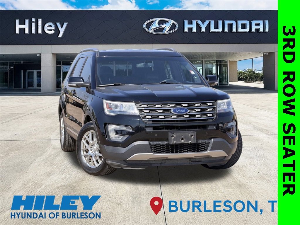 Used 2017 Ford Explorer XLT w/ Equipment Group 202A