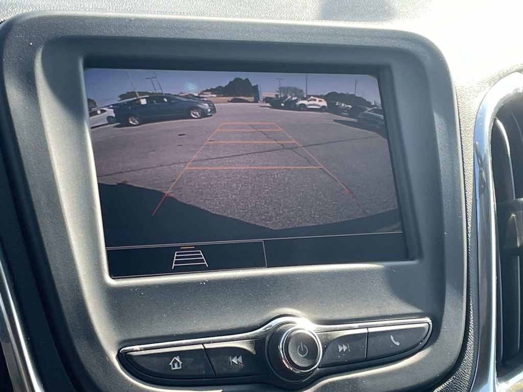 Used 2024 Chevrolet Equinox LT image 19
