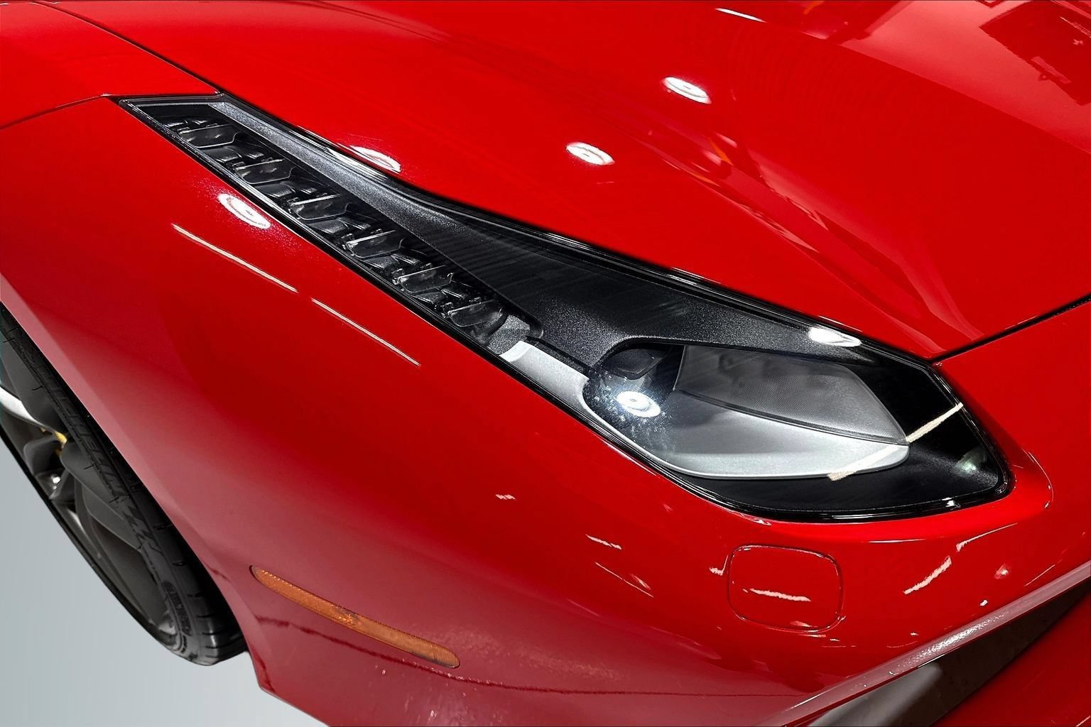Used 2018 Ferrari 488 Spider RWD image 25