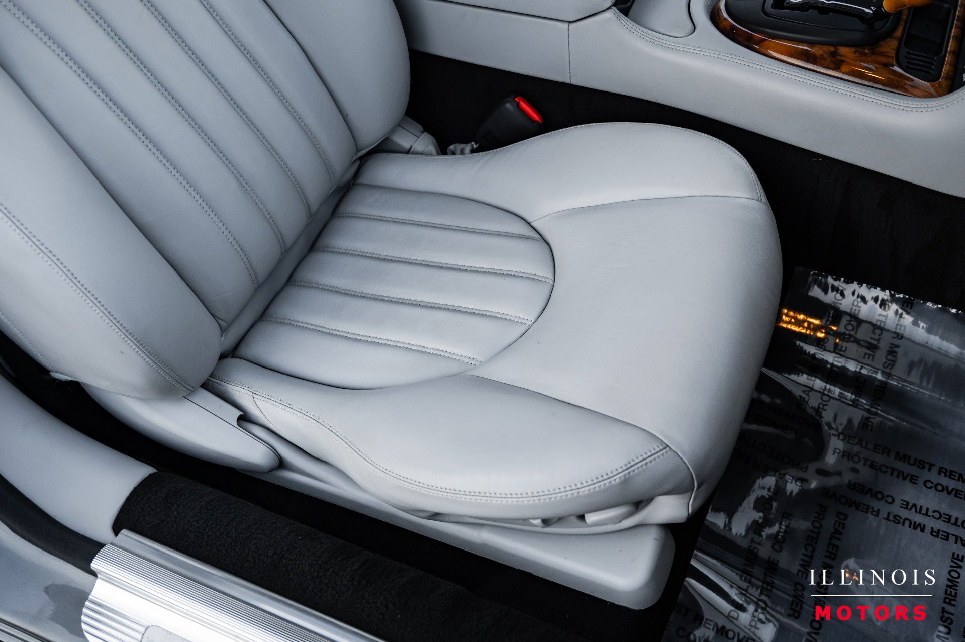 Used 2003 Jaguar XK8 Coupe image 30