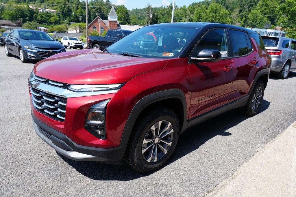 New 2026 Chevrolet Equinox LT image 3