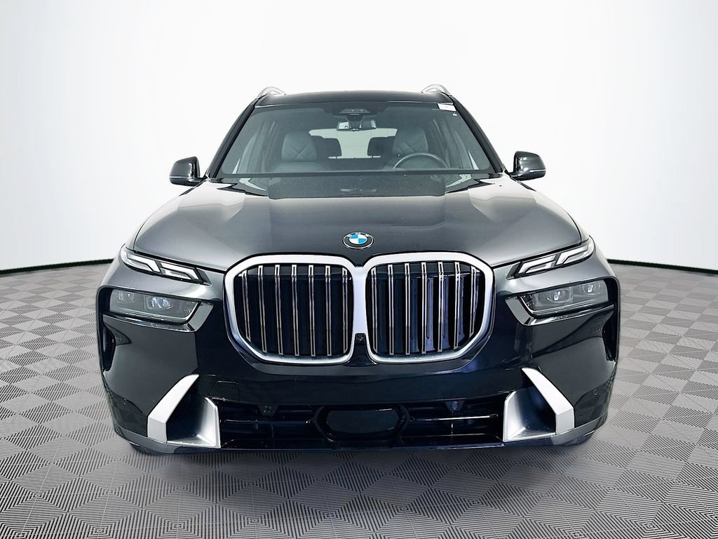 Used 2026 BMW X7 xDrive40i AWD/4WD video 3